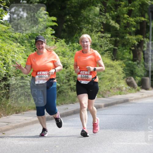 15.06.2025 - REWE Women's Run Jannik Wohlers http://msf.ph/oto/7942423 15.06.2025 10:15:55 Laufen 5650, 5386 meine-sportfotos.de