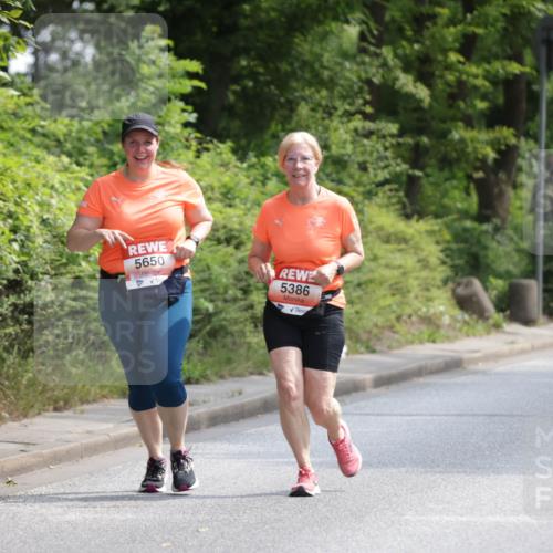 15.06.2025 - REWE Women's Run Jannik Wohlers http://msf.ph/oto/7942440 15.06.2025 10:15:56 Laufen 5650, 5386 meine-sportfotos.de