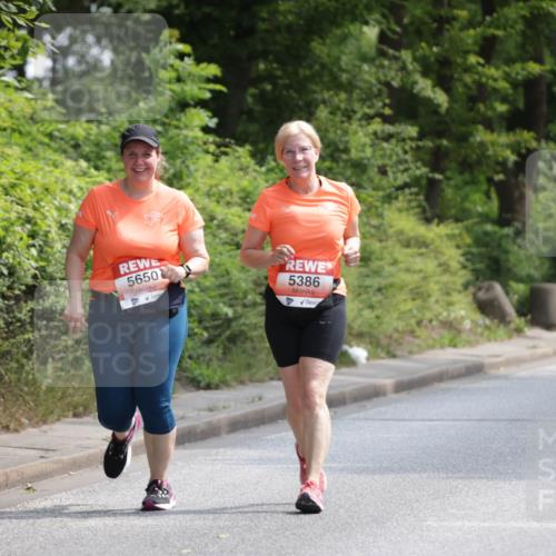 15.06.2025 - REWE Women's Run Jannik Wohlers http://msf.ph/oto/7942478 15.06.2025 10:15:56 Laufen 5650, 5386 meine-sportfotos.de
