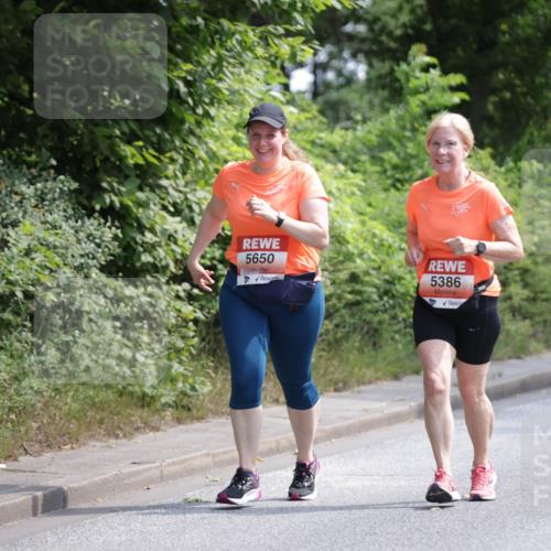15.06.2025 - REWE Women's Run Jannik Wohlers http://msf.ph/oto/7942499 15.06.2025 10:15:57 Laufen 5650, 5386 meine-sportfotos.de