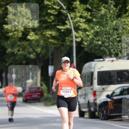15.06.2025 - REWE Women's Run Jannik Wohlers http://msf.ph/oto/7942555 15.06.2025 10:00:40 Laufen 10863 meine-sportfotos.de
