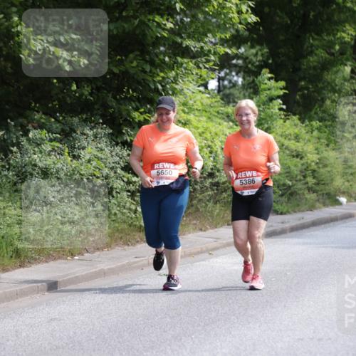 15.06.2025 - REWE Women's Run Jannik Wohlers http://msf.ph/oto/7942561 15.06.2025 10:15:57 Laufen 5650, 5386 meine-sportfotos.de