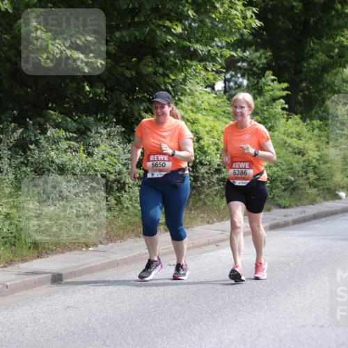 15.06.2025 - REWE Women's Run Jannik Wohlers http://msf.ph/oto/7942576 15.06.2025 10:15:57 Laufen 5650, 5386 meine-sportfotos.de