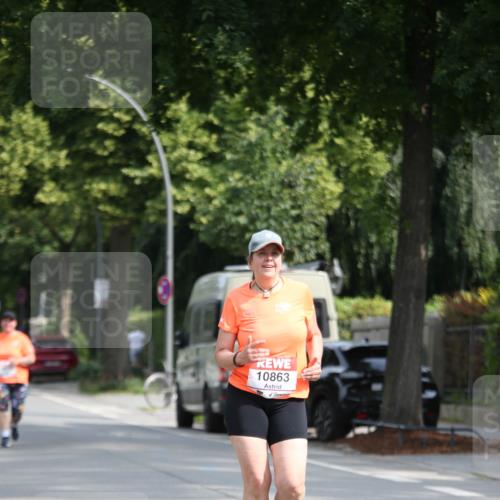 15.06.2025 - REWE Women's Run Jannik Wohlers http://msf.ph/oto/7942586 15.06.2025 10:00:43 Laufen 10863 meine-sportfotos.de