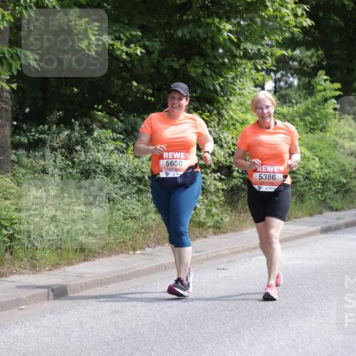 15.06.2025 - REWE Women's Run Jannik Wohlers http://msf.ph/oto/7942637 15.06.2025 10:15:58 Laufen 5650, 5386 meine-sportfotos.de