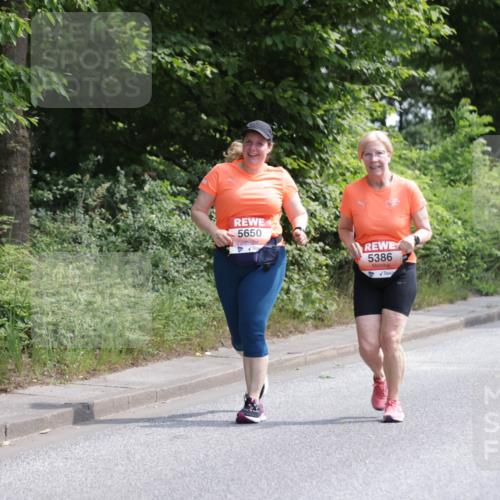 15.06.2025 - REWE Women's Run Jannik Wohlers http://msf.ph/oto/7942644 15.06.2025 10:15:58 Laufen 5650, 5386 meine-sportfotos.de