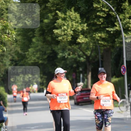 15.06.2025 - REWE Women's Run Jannik Wohlers http://msf.ph/oto/7942655 15.06.2025 10:00:50 Laufen 10122, 10670 meine-sportfotos.de