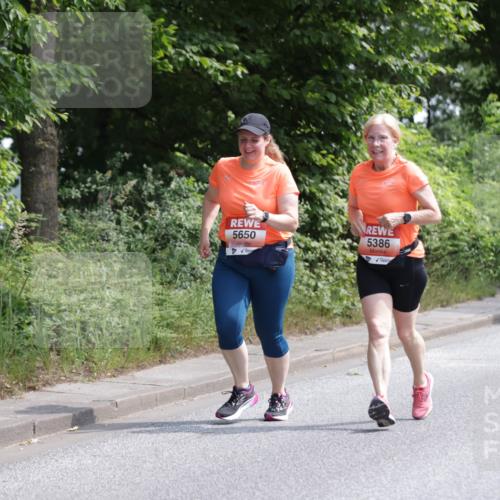 15.06.2025 - REWE Women's Run Jannik Wohlers http://msf.ph/oto/7942665 15.06.2025 10:15:58 Laufen 5650, 5386 meine-sportfotos.de