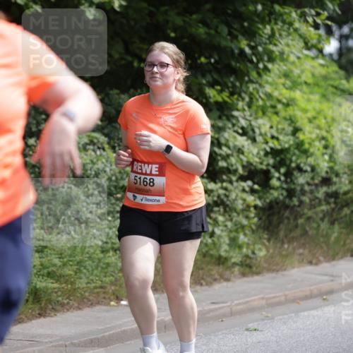 15.06.2025 - REWE Women's Run Jannik Wohlers http://msf.ph/oto/7942911 15.06.2025 10:16:16 Laufen 5320, 5168 meine-sportfotos.de