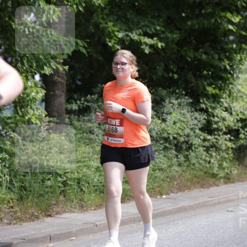 15.06.2025 - REWE Women's Run Jannik Wohlers http://msf.ph/oto/7942939 15.06.2025 10:16:17 Laufen 5168 meine-sportfotos.de