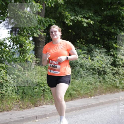 15.06.2025 - REWE Women's Run Jannik Wohlers http://msf.ph/oto/7942977 15.06.2025 10:16:17 Laufen 5168 meine-sportfotos.de