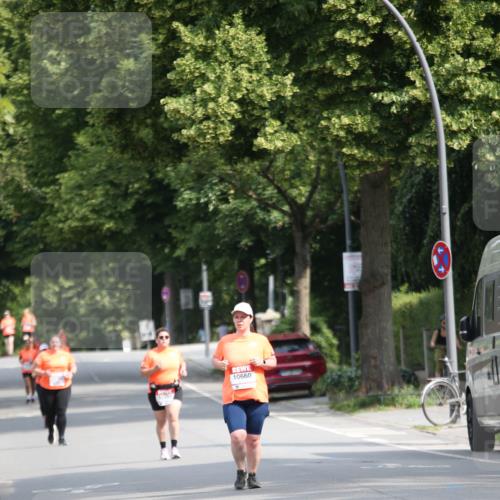 15.06.2025 - REWE Women's Run Jannik Wohlers http://msf.ph/oto/7943052 15.06.2025 10:01:30 Laufen 10660 meine-sportfotos.de