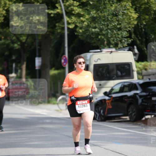 15.06.2025 - REWE Women's Run Jannik Wohlers http://msf.ph/oto/7943185 15.06.2025 10:01:44 Laufen 10283 meine-sportfotos.de