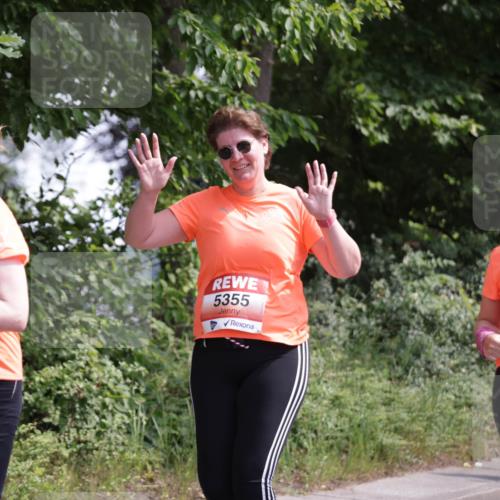 15.06.2025 - REWE Women's Run Jannik Wohlers http://msf.ph/oto/7943187 15.06.2025 10:16:28 Laufen 317, 5355, 5309 meine-sportfotos.de