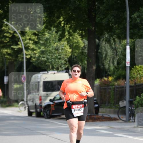 15.06.2025 - REWE Women's Run Jannik Wohlers http://msf.ph/oto/7943242 15.06.2025 10:01:47 Laufen 10283 meine-sportfotos.de