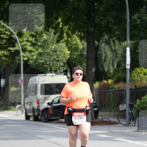 15.06.2025 - REWE Women's Run Jannik Wohlers http://msf.ph/oto/7943257 15.06.2025 10:01:47 Laufen 10283 meine-sportfotos.de