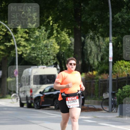 15.06.2025 - REWE Women's Run Jannik Wohlers http://msf.ph/oto/7943271 15.06.2025 10:01:48 Laufen 10283 meine-sportfotos.de