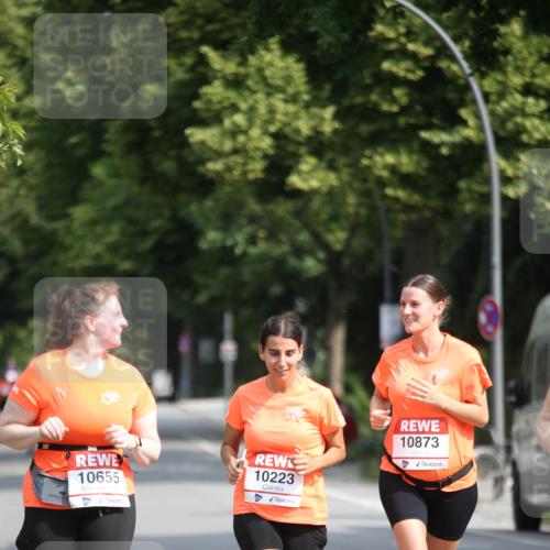 15.06.2025 - REWE Women's Run Jannik Wohlers http://msf.ph/oto/7943393 15.06.2025 10:02:00 Laufen 10655, 10223, 4, 10873 meine-sportfotos.de