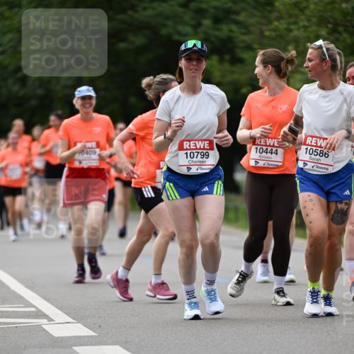 15.06.2025 - REWE Women's Run Dr. Thomas Lammeyer http://msf.ph/oto/7943417 15.06.2025 09:22:03 Laufen 10409, 10799, 10444, 10586 meine-sportfotos.de