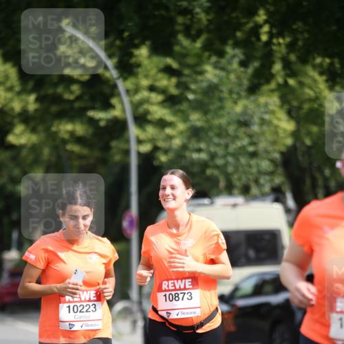 15.06.2025 - REWE Women's Run Jannik Wohlers http://msf.ph/oto/7943421 15.06.2025 10:02:01 Laufen 10223, 10873, 1 meine-sportfotos.de