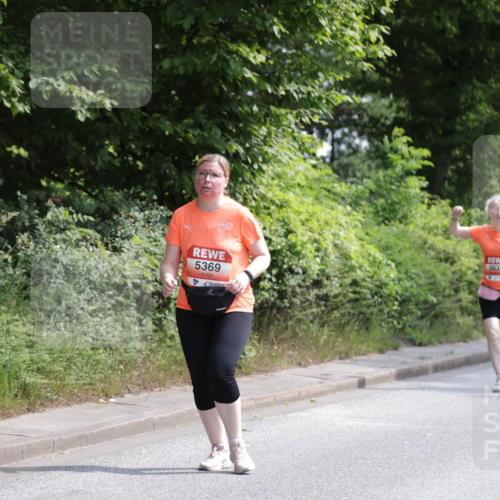 15.06.2025 - REWE Women's Run Jannik Wohlers http://msf.ph/oto/7943444 15.06.2025 10:16:40 Laufen 5369, 5631, 5632 meine-sportfotos.de