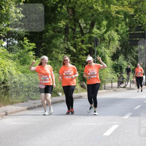 15.06.2025 - REWE Women's Run Jannik Wohlers http://msf.ph/oto/7943453 15.06.2025 10:16:41 Laufen 5632, 5631, 5243 meine-sportfotos.de