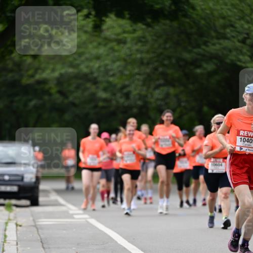 15.06.2025 - REWE Women's Run Dr. Thomas Lammeyer http://msf.ph/oto/7943482 15.06.2025 09:22:05 Laufen 10604, 10409 meine-sportfotos.de