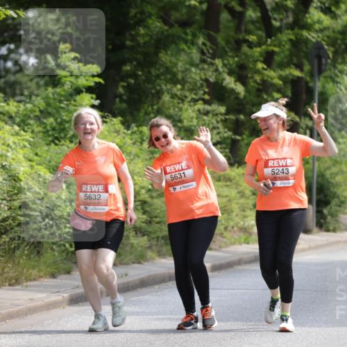 15.06.2025 - REWE Women's Run Jannik Wohlers http://msf.ph/oto/7943484 15.06.2025 10:16:42 Laufen 5632, 5631, 5243 meine-sportfotos.de