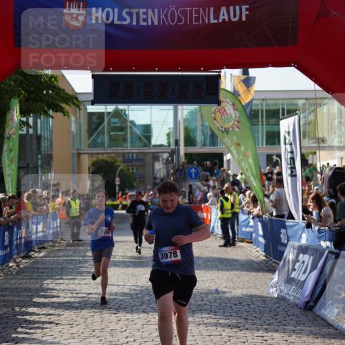 13.06.2025 - Holstenköstenlauf Felixshl http://msf.ph/oto/7943517 13.06.2025 18:09:14 Laufen 2433, 2996, 3978 meine-sportfotos.de