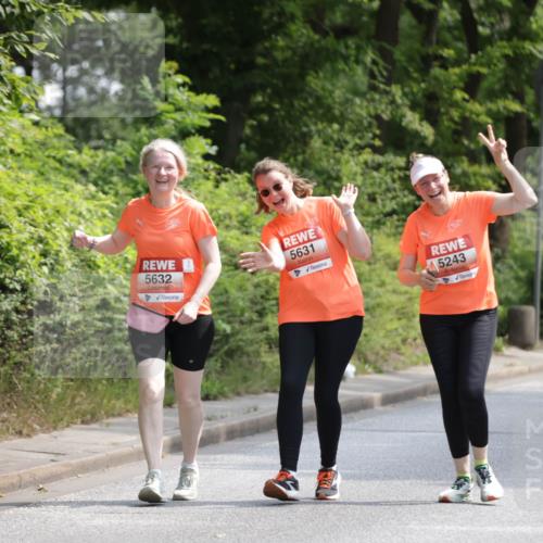 15.06.2025 - REWE Women's Run Jannik Wohlers http://msf.ph/oto/7943525 15.06.2025 10:16:42 Laufen 5632, 5631, 5243 meine-sportfotos.de