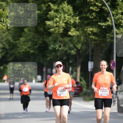 15.06.2025 - REWE Women's Run Jannik Wohlers http://msf.ph/oto/7943526 15.06.2025 10:02:41 Laufen 10689, 10420 meine-sportfotos.de
