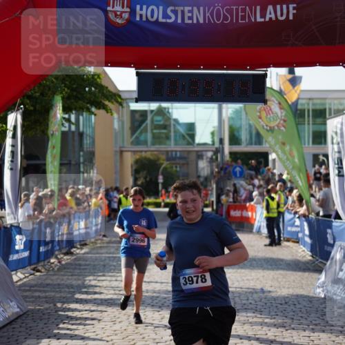 13.06.2025 - Holstenköstenlauf Felixshl http://msf.ph/oto/7943603 13.06.2025 18:09:15 Laufen 2433, 2996, 3978 meine-sportfotos.de
