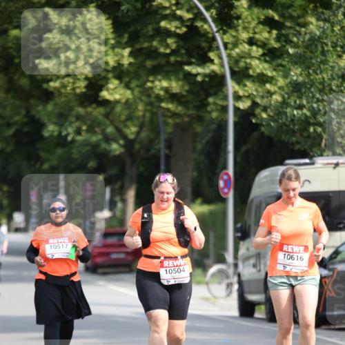 15.06.2025 - REWE Women's Run Jannik Wohlers http://msf.ph/oto/7943694 15.06.2025 10:02:52 Laufen 10517, 10504, 10616 meine-sportfotos.de