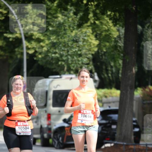 15.06.2025 - REWE Women's Run Jannik Wohlers http://msf.ph/oto/7943717 15.06.2025 10:02:53 Laufen 10504, 10616 meine-sportfotos.de
