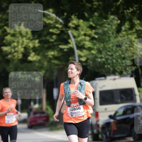 15.06.2025 - REWE Women's Run Jannik Wohlers http://msf.ph/oto/7943839 15.06.2025 08:47:19 Laufen 10783, 10856 meine-sportfotos.de