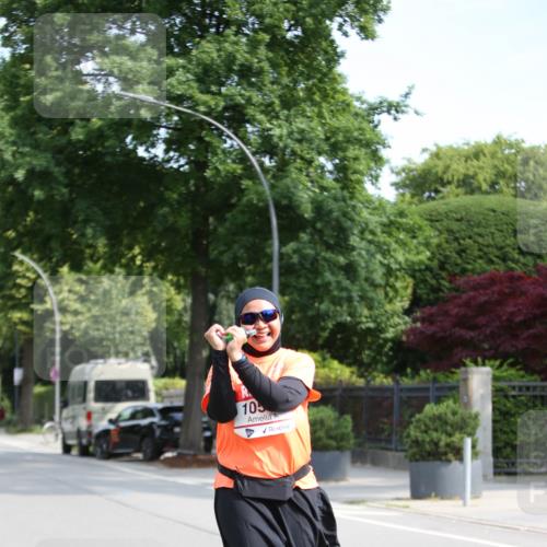 15.06.2025 - REWE Women's Run Jannik Wohlers http://msf.ph/oto/7943889 15.06.2025 10:03:01 Laufen  meine-sportfotos.de