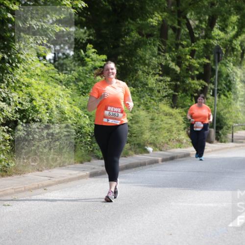 15.06.2025 - REWE Women's Run Jannik Wohlers http://msf.ph/oto/7943954 15.06.2025 10:16:56 Laufen 5363 meine-sportfotos.de