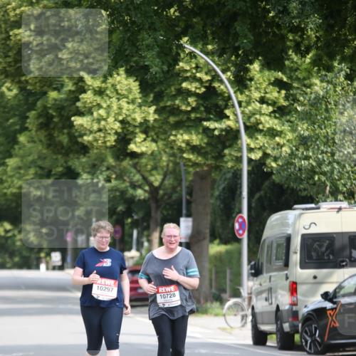 15.06.2025 - REWE Women's Run Jannik Wohlers http://msf.ph/oto/7944010 15.06.2025 10:03:08 Laufen 10297, 10728 meine-sportfotos.de