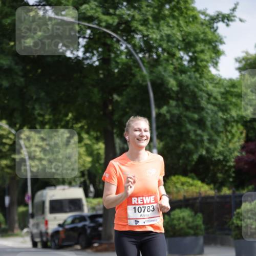 15.06.2025 - REWE Women's Run Jannik Wohlers http://msf.ph/oto/7944050 15.06.2025 08:47:24 Laufen 10783 meine-sportfotos.de