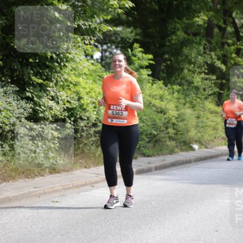 15.06.2025 - REWE Women's Run Jannik Wohlers http://msf.ph/oto/7944062 15.06.2025 10:16:57 Laufen 5363 meine-sportfotos.de