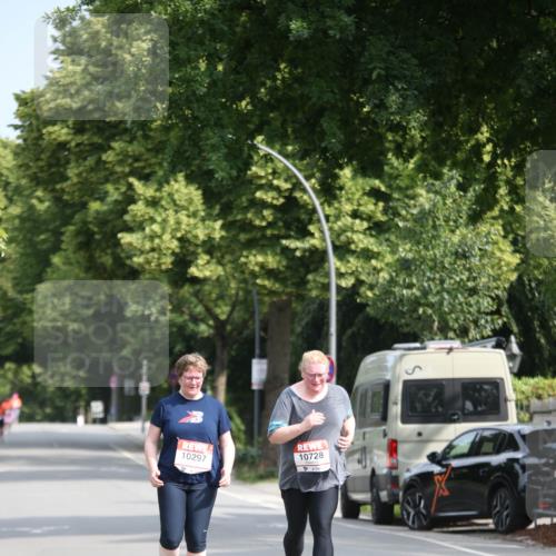 15.06.2025 - REWE Women's Run Jannik Wohlers http://msf.ph/oto/7944074 15.06.2025 10:03:10 Laufen 10297, 10728 meine-sportfotos.de