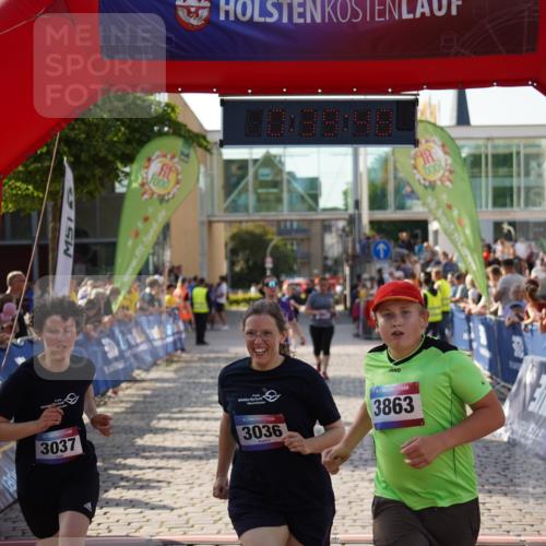 13.06.2025 - Holstenköstenlauf Felixshl http://msf.ph/oto/7944150 13.06.2025 18:09:49 Laufen 2734, 3036, 3037, 3151, 3863, 3963 meine-sportfotos.de