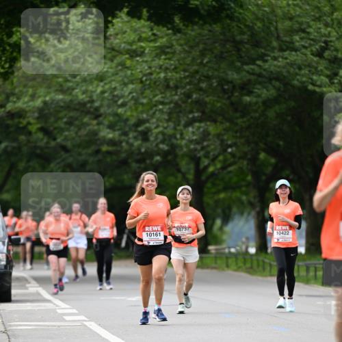 15.06.2025 - REWE Women's Run Dr. Thomas Lammeyer http://msf.ph/oto/7944200 15.06.2025 09:22:19 Laufen 10737, 10422, 10161 meine-sportfotos.de