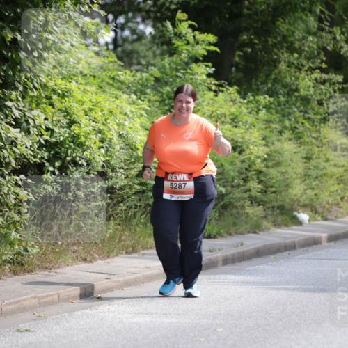 15.06.2025 - REWE Women's Run Jannik Wohlers http://msf.ph/oto/7944233 15.06.2025 10:17:03 Laufen 5287 meine-sportfotos.de