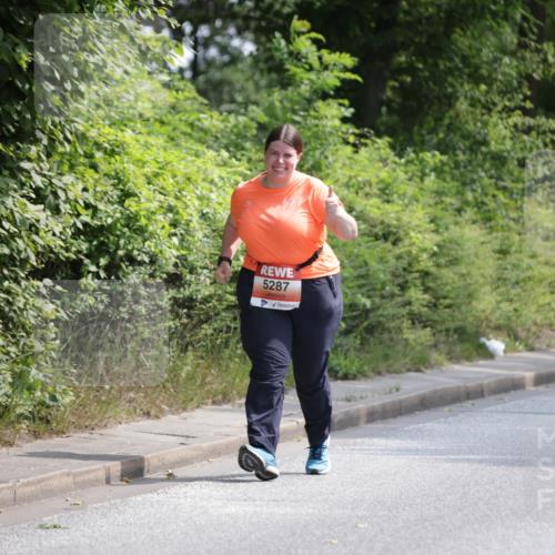 15.06.2025 - REWE Women's Run Jannik Wohlers http://msf.ph/oto/7944249 15.06.2025 10:17:03 Laufen 5287 meine-sportfotos.de
