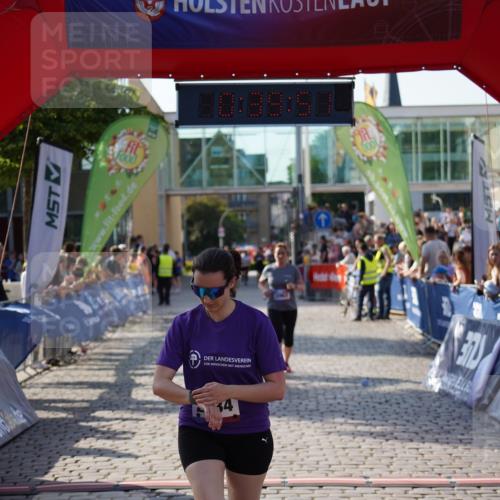 13.06.2025 - Holstenköstenlauf Felixshl http://msf.ph/oto/7944292 13.06.2025 18:09:52 Laufen 2734, 3036, 3037, 3863, 3963 meine-sportfotos.de