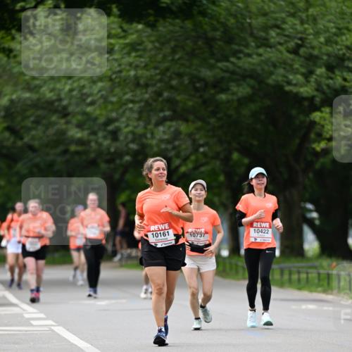 15.06.2025 - REWE Women's Run Dr. Thomas Lammeyer http://msf.ph/oto/7944300 15.06.2025 09:22:21 Laufen 161, 10422, 4 meine-sportfotos.de
