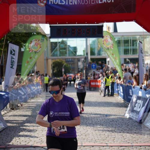 13.06.2025 - Holstenköstenlauf Felixshl http://msf.ph/oto/7944308 13.06.2025 18:09:52 Laufen 2734, 3036, 3037, 3863, 3963 meine-sportfotos.de