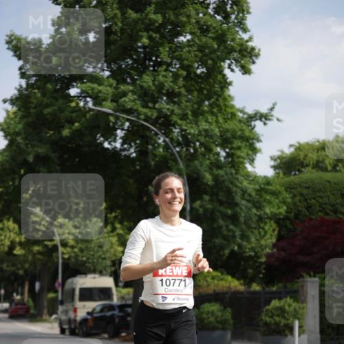 15.06.2025 - REWE Women's Run Jannik Wohlers http://msf.ph/oto/7944316 15.06.2025 08:47:33 Laufen 10771, 252 meine-sportfotos.de