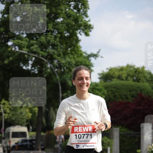 15.06.2025 - REWE Women's Run Jannik Wohlers http://msf.ph/oto/7944352 15.06.2025 08:47:34 Laufen 10771 meine-sportfotos.de